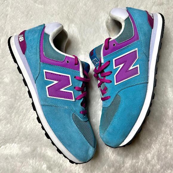 New Balance 574 V1 Blue Lace Up Sneakers Women’s 7 Athletic - Picture 2 of 9